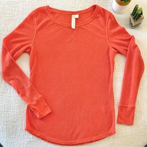Ladies Green Tea Heathered Orange Waffle Knot Long sleeve Tee M L